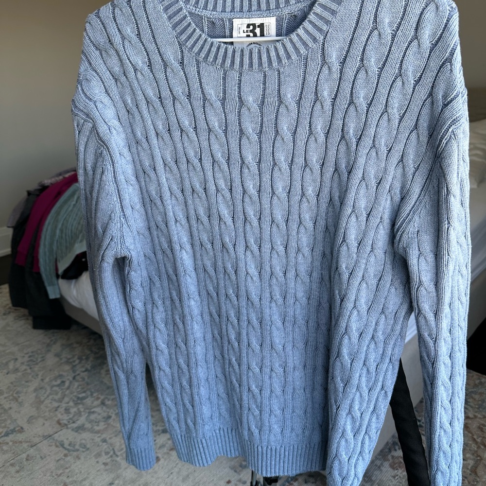 Men's Gray Cable Knit Sweater